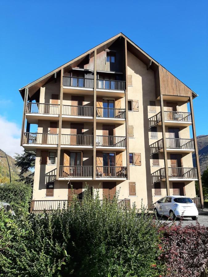 Pour Cure Et Ski Apartamento Bagnères-de-Luchon Exterior foto